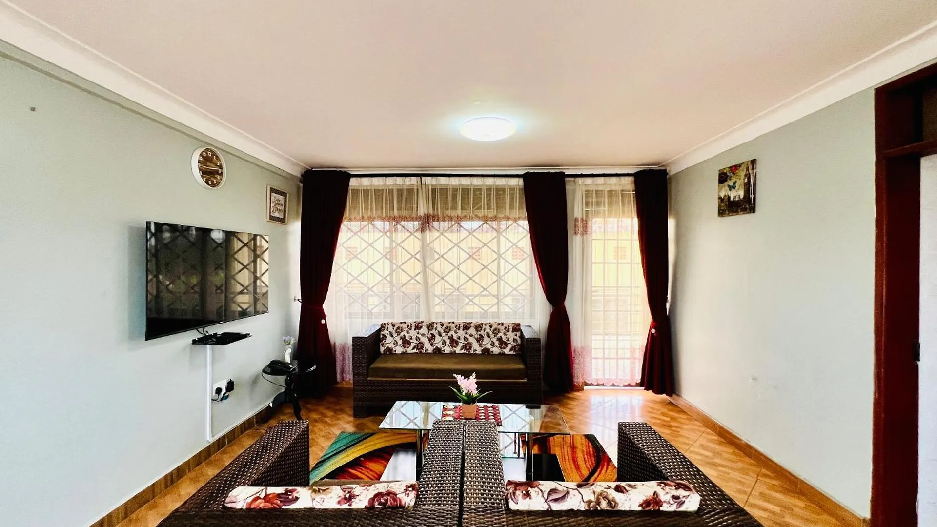 Delta Suites 坎帕拉 5*,  乌干达