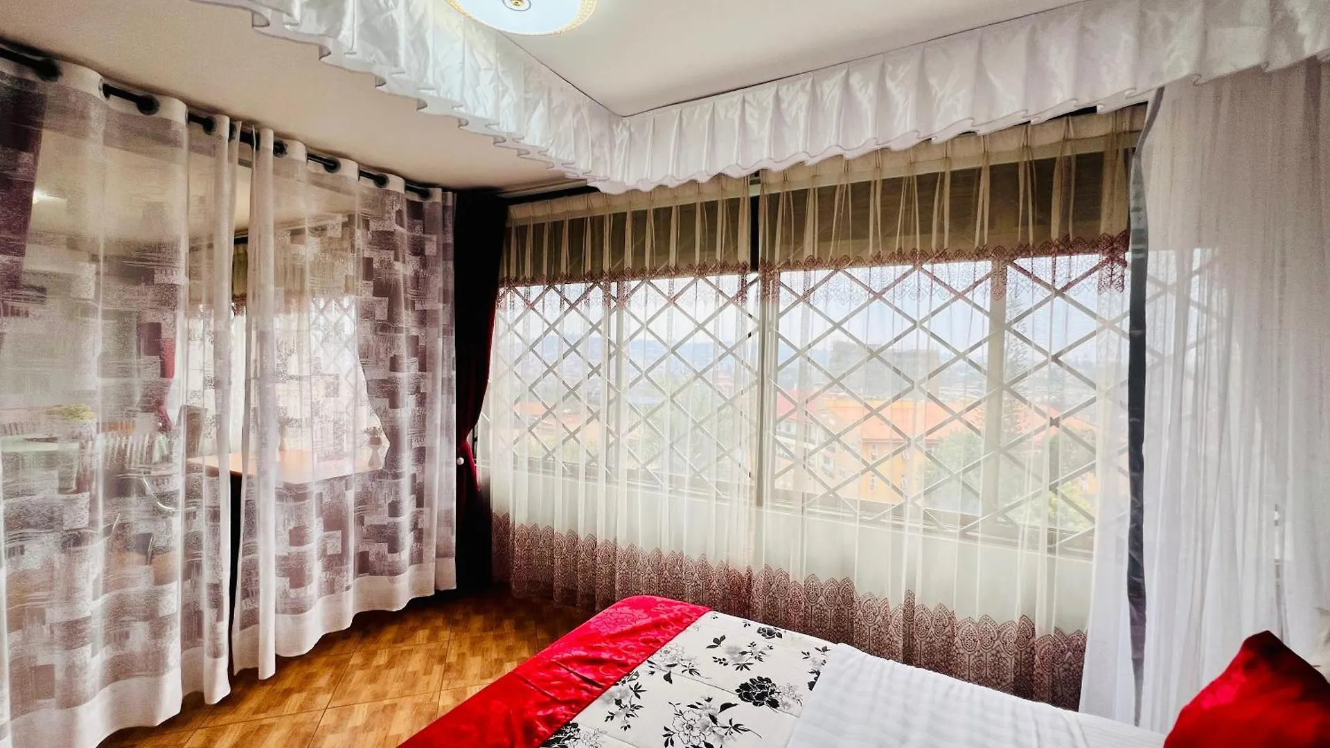 Delta Suites 坎帕拉